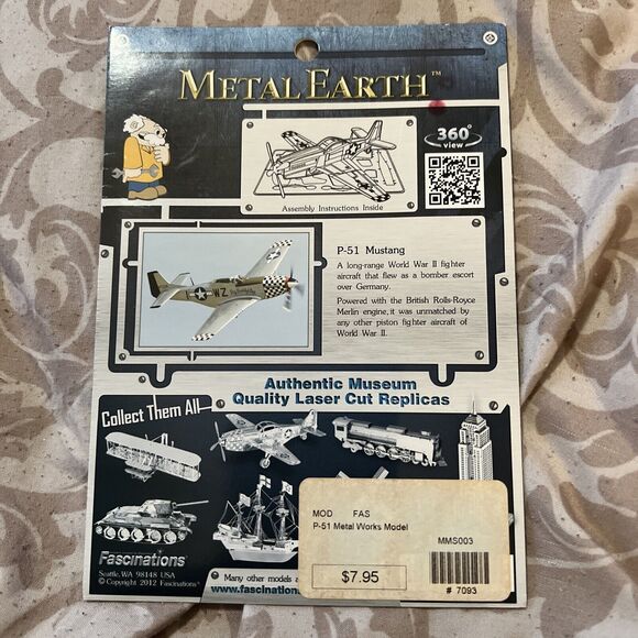 METAL EARTH P-51 MUSTANG 3-D LASER CUT MODEL AIRPLANE KIT 3D NEW NIP 2012 360v - Picture 3 of 7